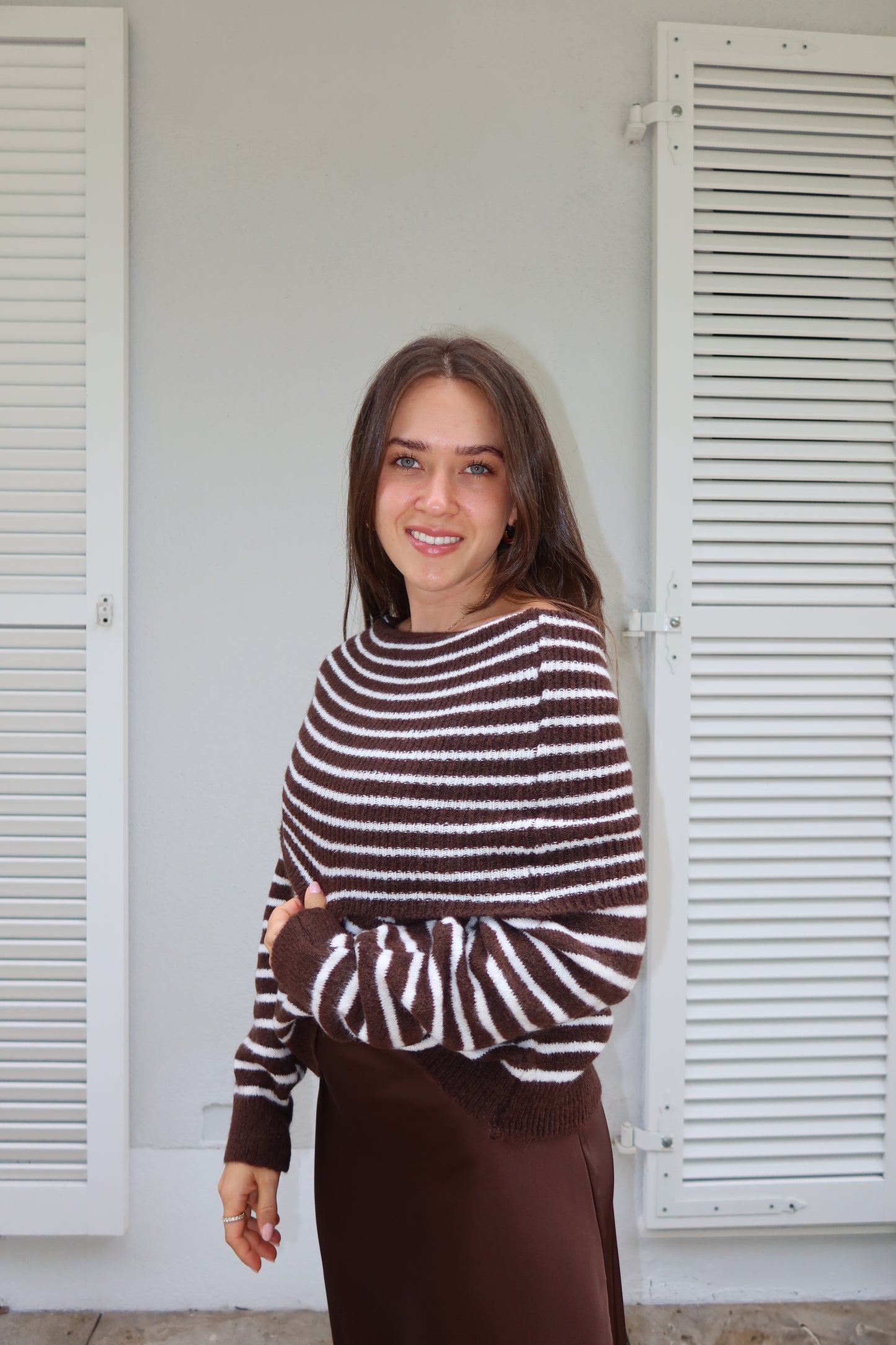 Pullover Stripe Off-Shoulder "MilaeLII"