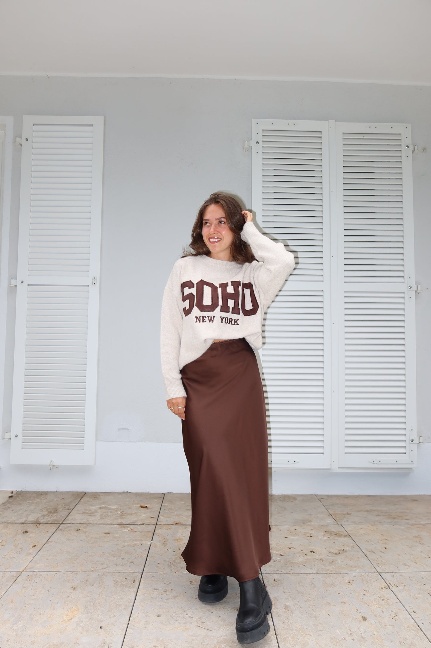 Satin Rock Braun "LaraLII"