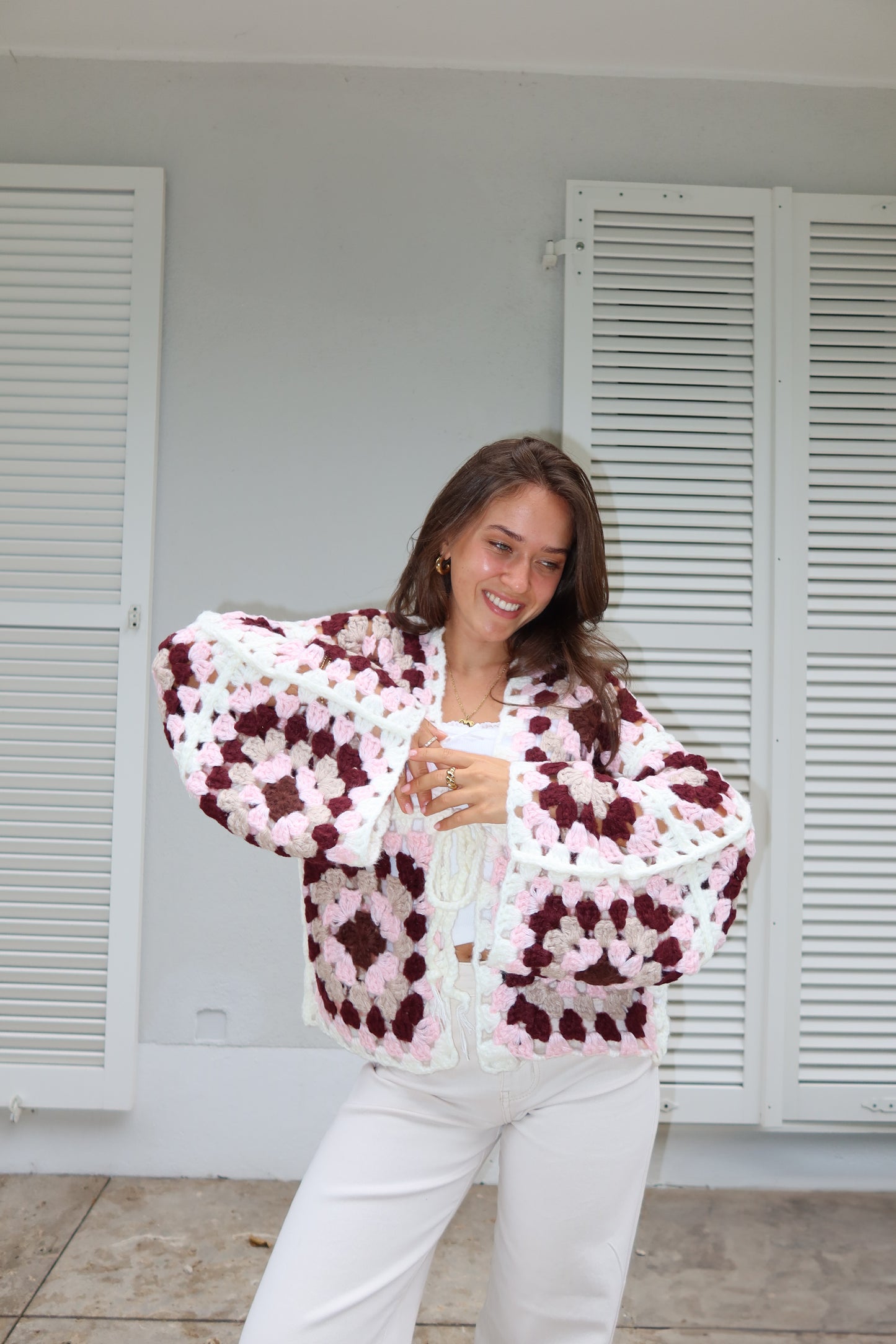 Handmade Crochet Cardigan "Lissy"
