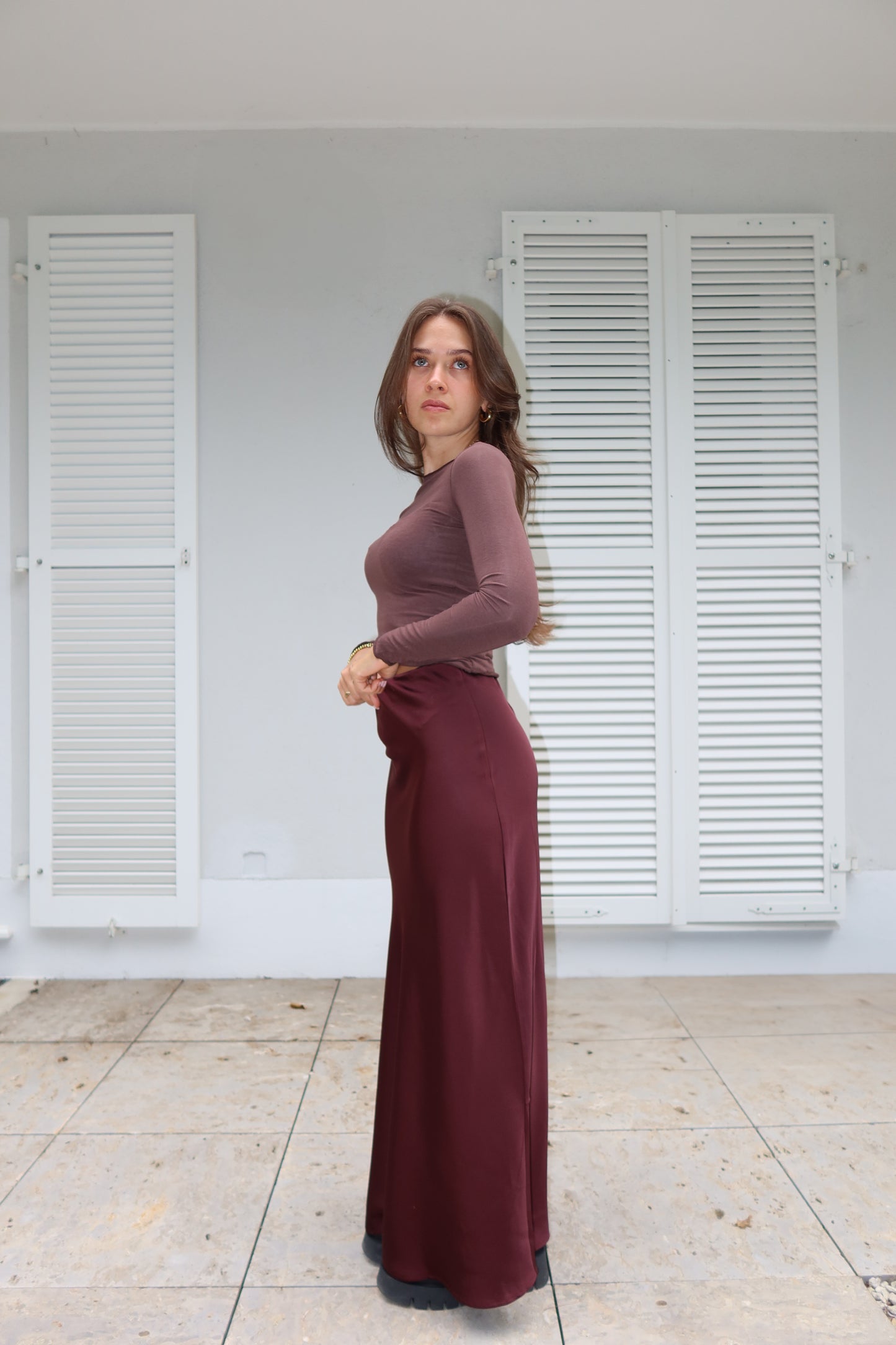 Satin Rock Burgundy "Aria"