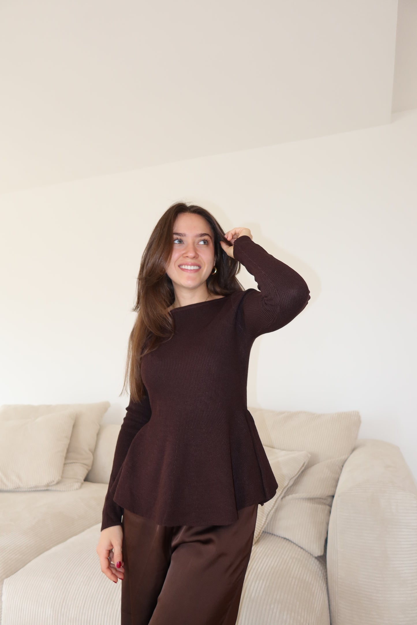 Strick-Oberteil Brown Rüschen