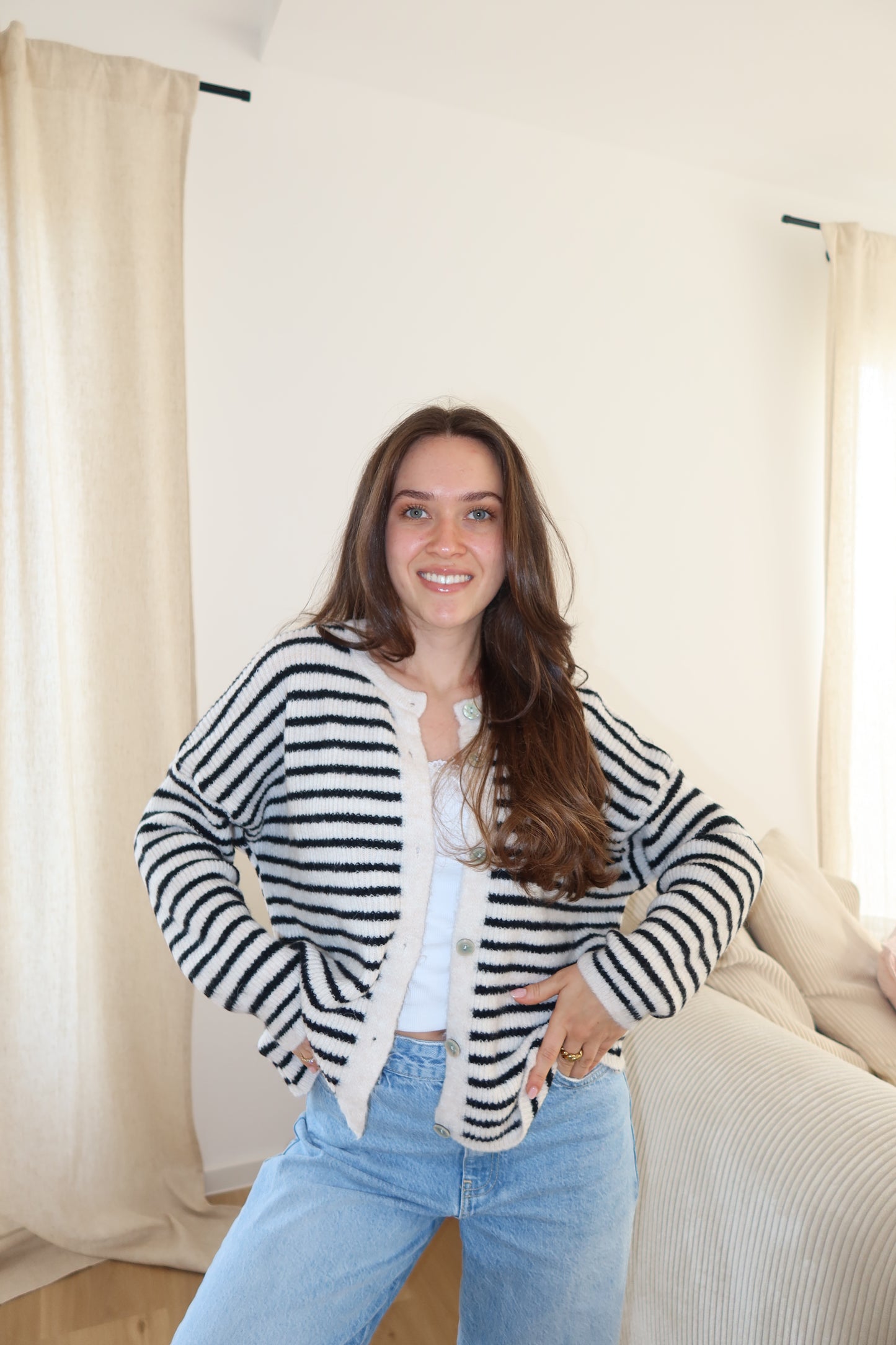 Cardigan Stripe • schwarz