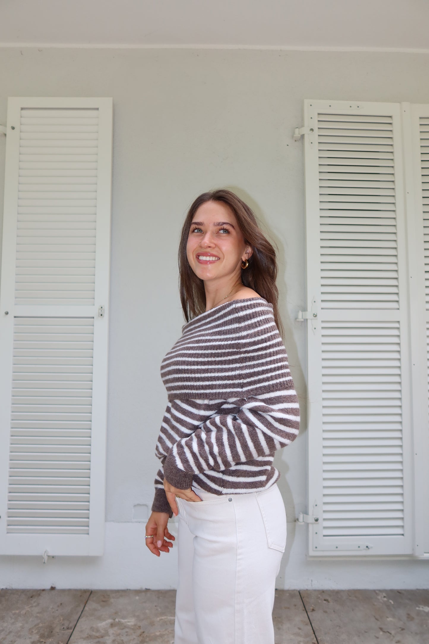 Pullover Stripe Off-Shoulder "MilaeLII"