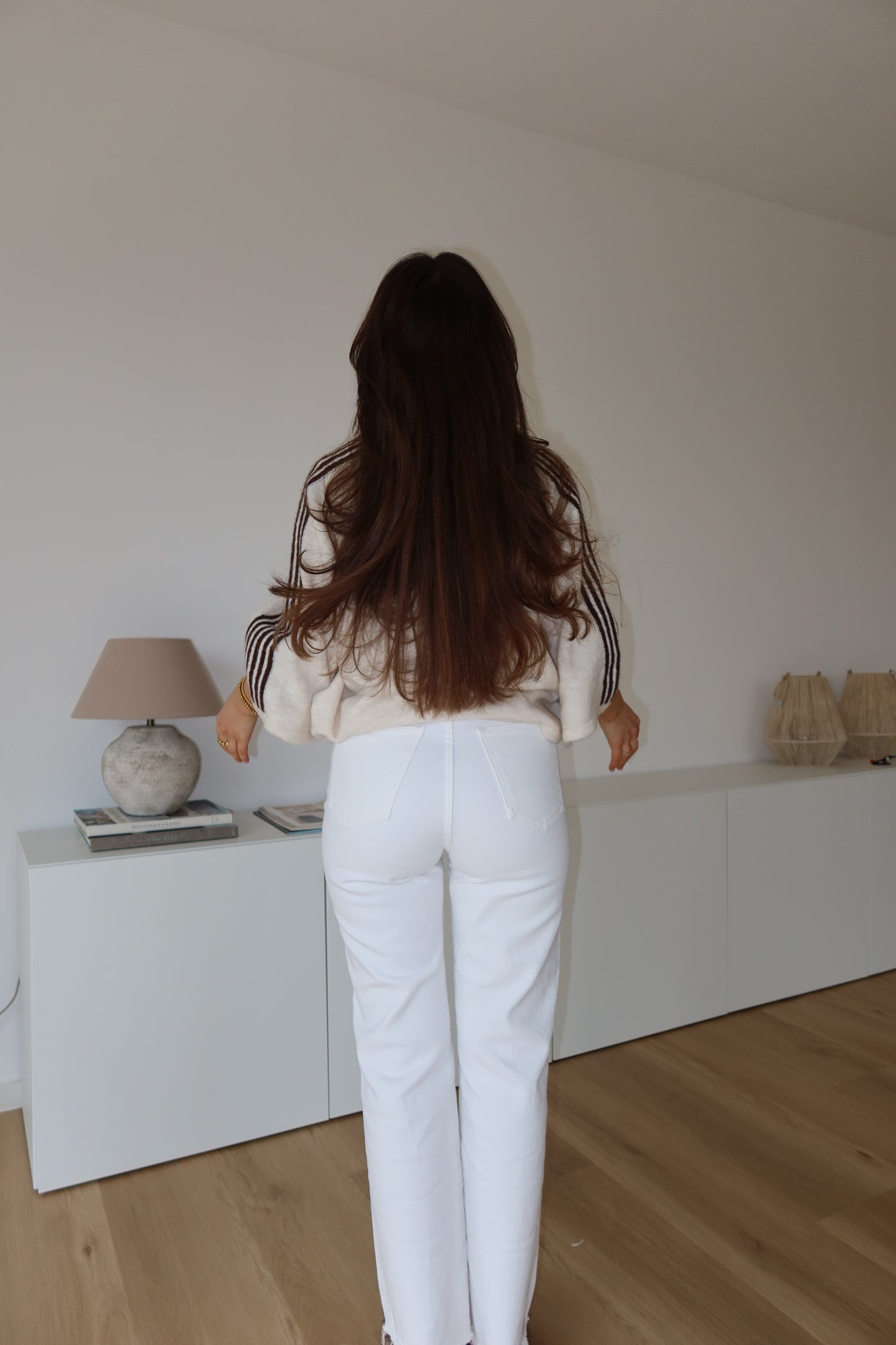 high-waisted straight leg jeans - White