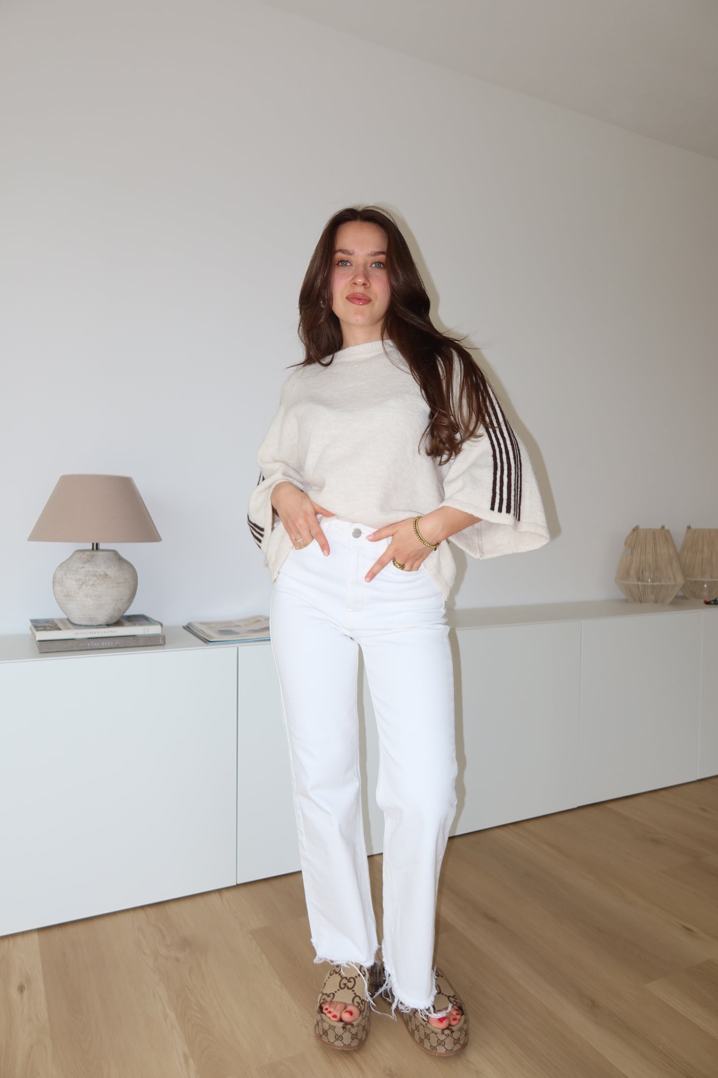 high-waisted straight leg jeans - White