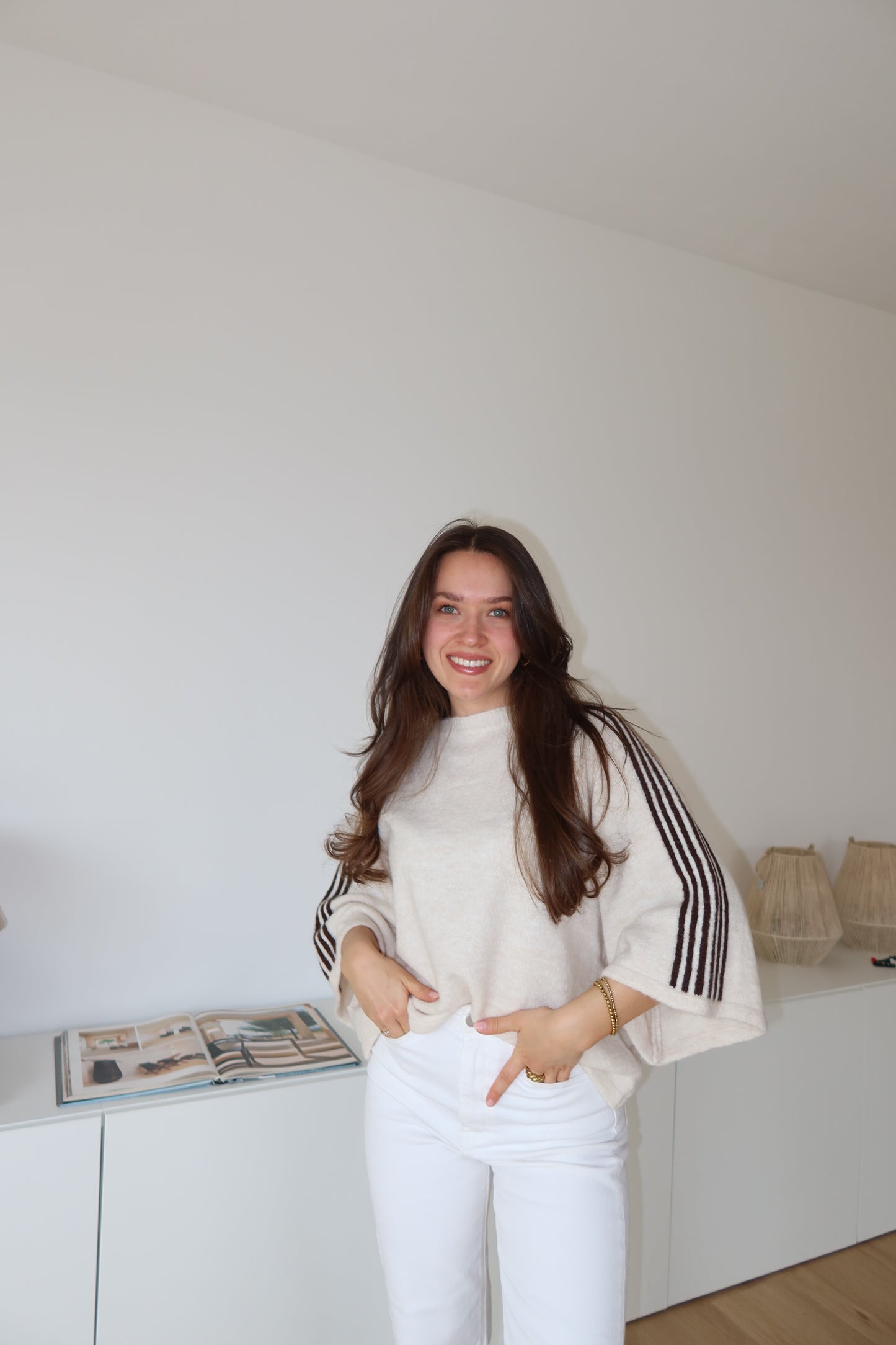Short Pullover arm stripe- Brwon
