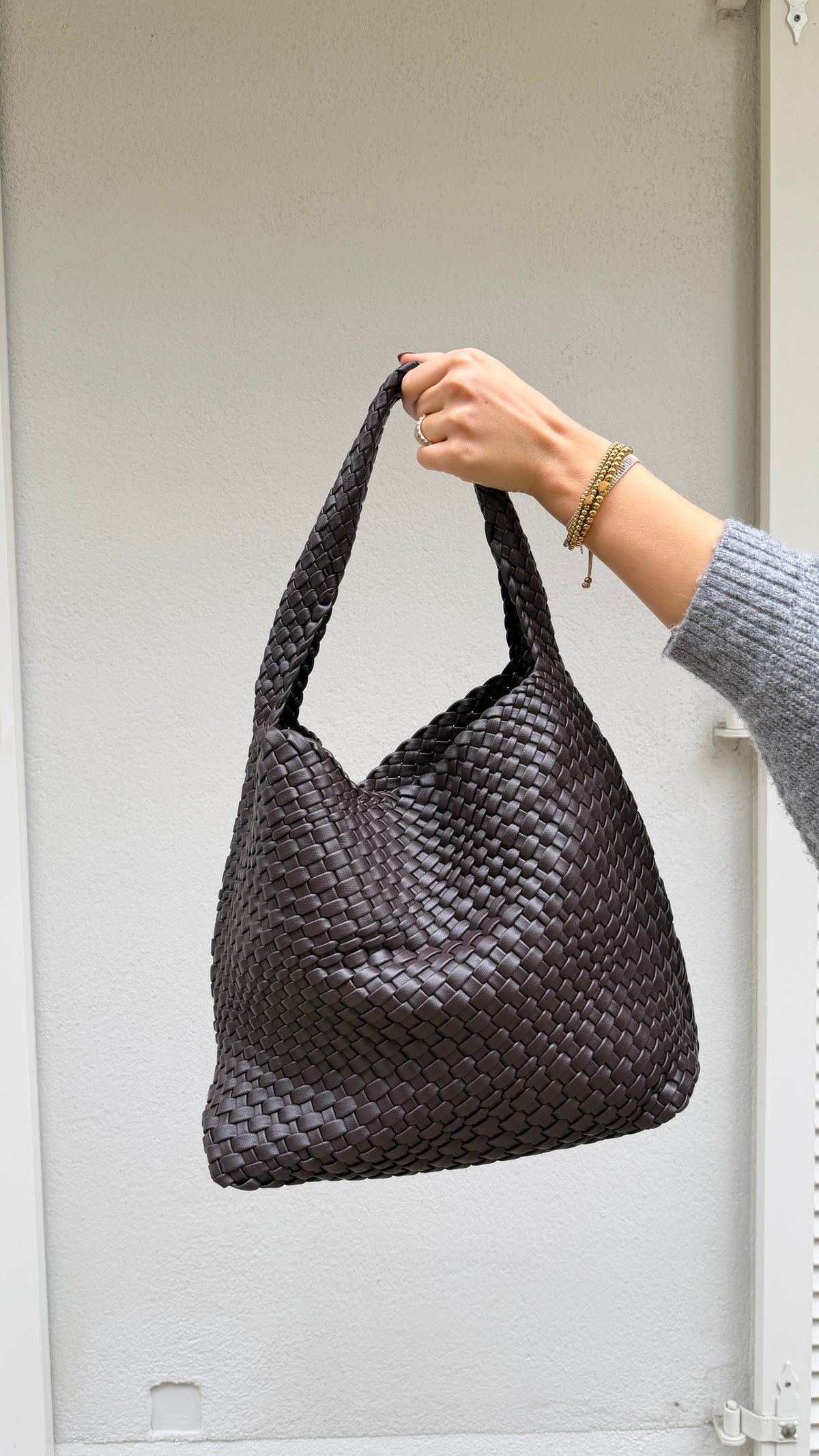 Shopper mit einem Henkel- Dunkelbraun