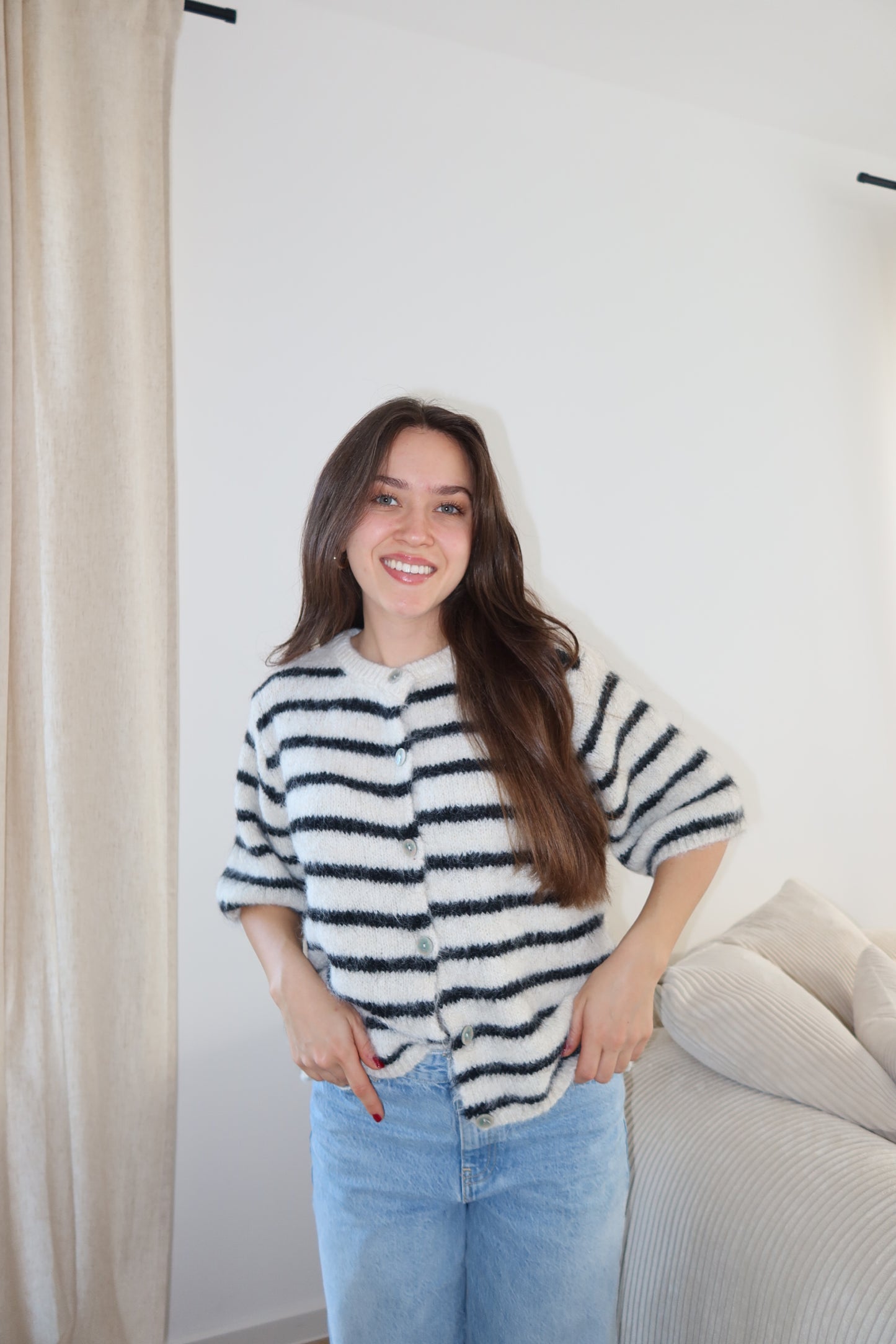 Short-Cardigan Stripe• Beige