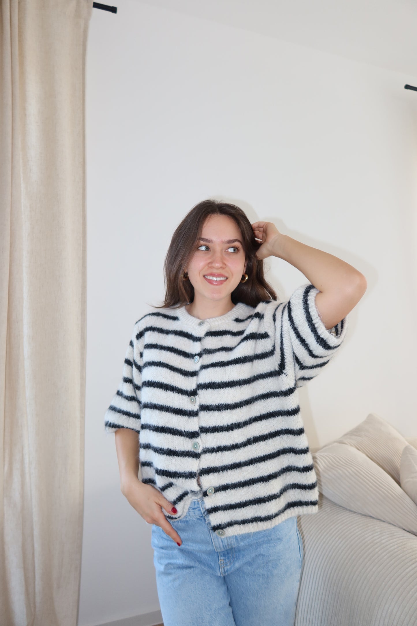 Short-Cardigan Stripe• Beige