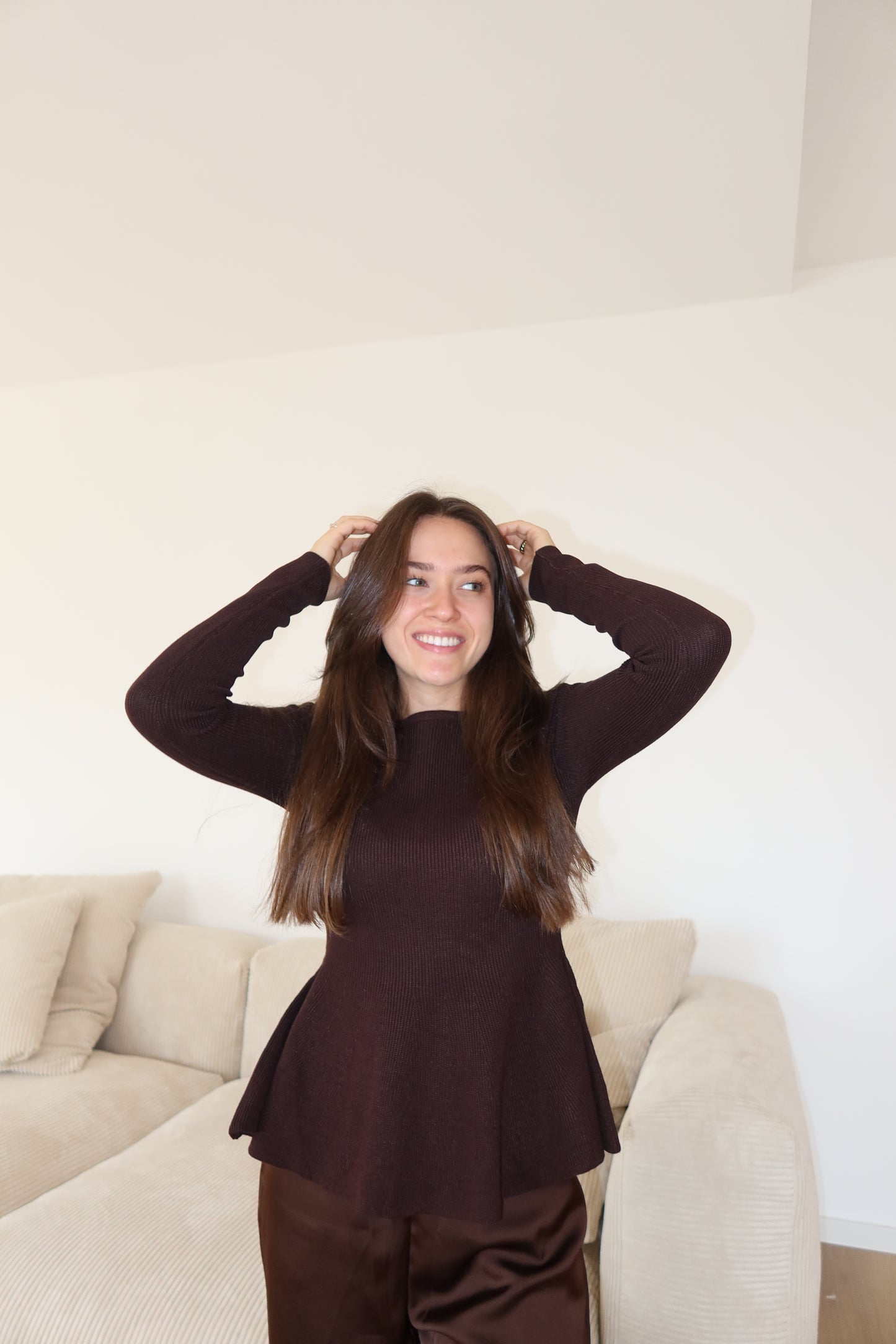 Strick-Oberteil Brown Rüschen