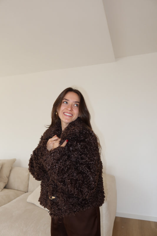 Teddy Jacke brown short