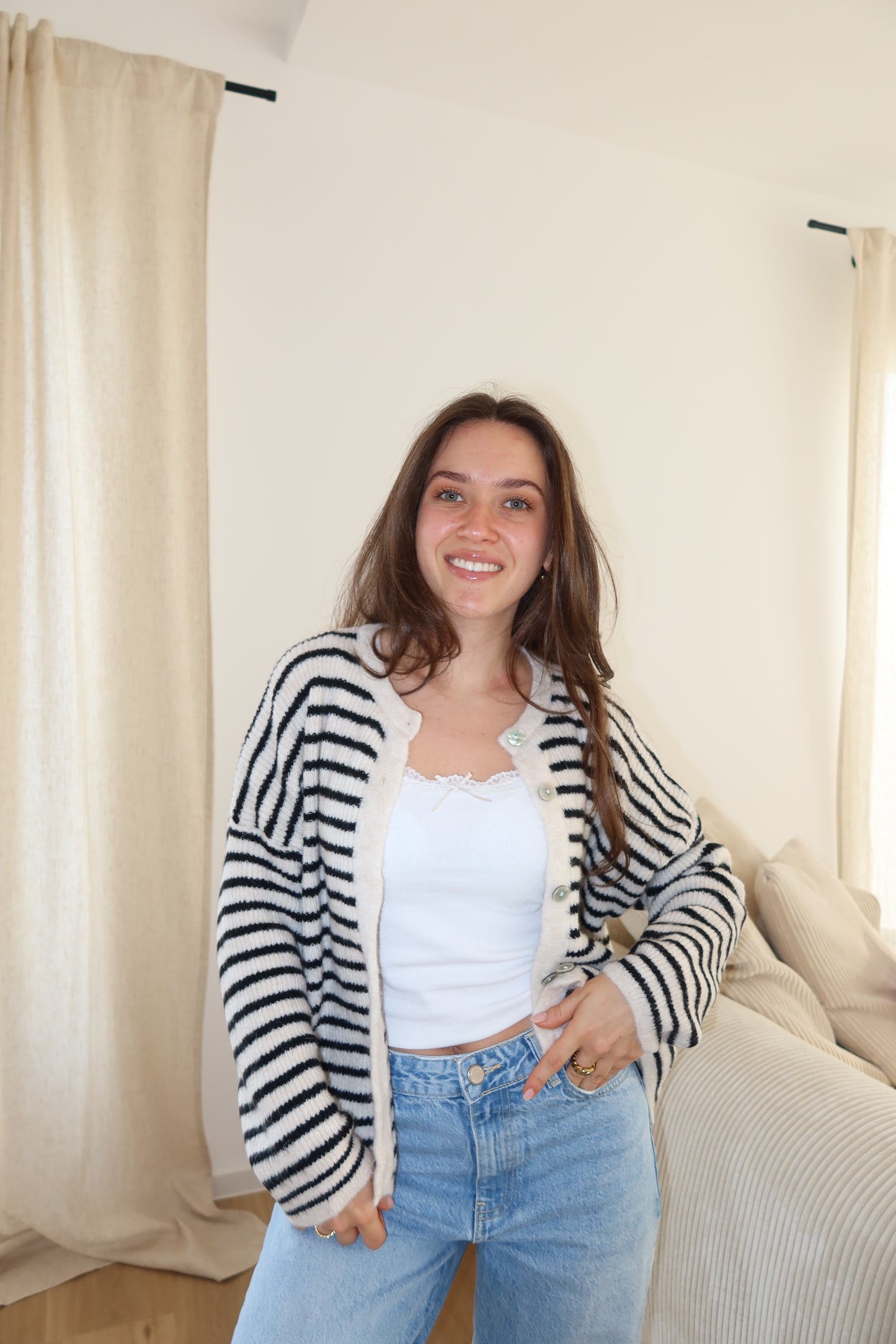 Cardigan Stripe • schwarz