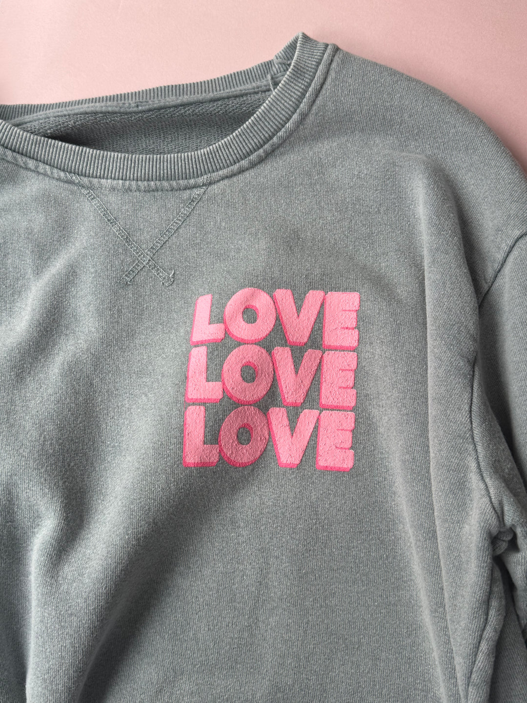 Sweatshirt "Love"