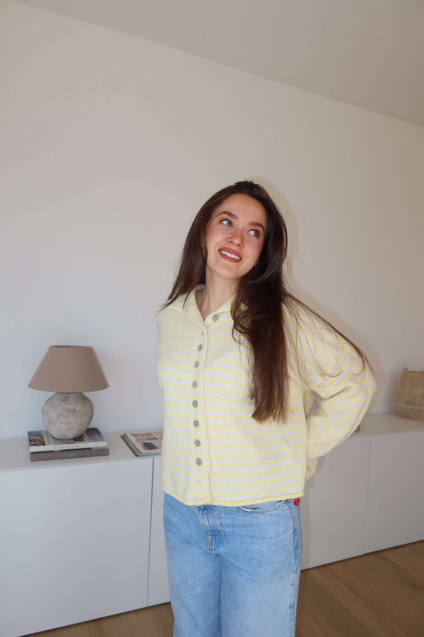 Stripe Cardigan Bottons• yellow