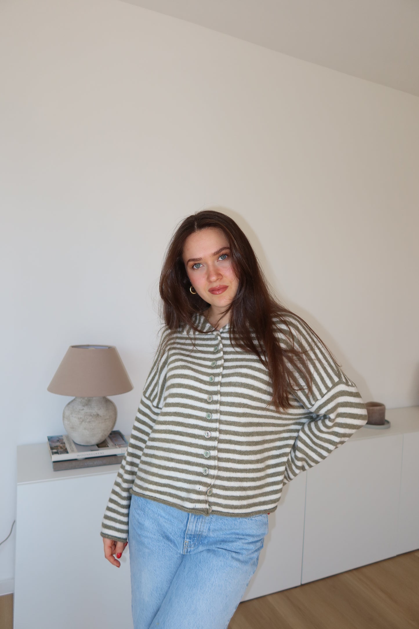 Stripe Cardigan Bottons• Khaki