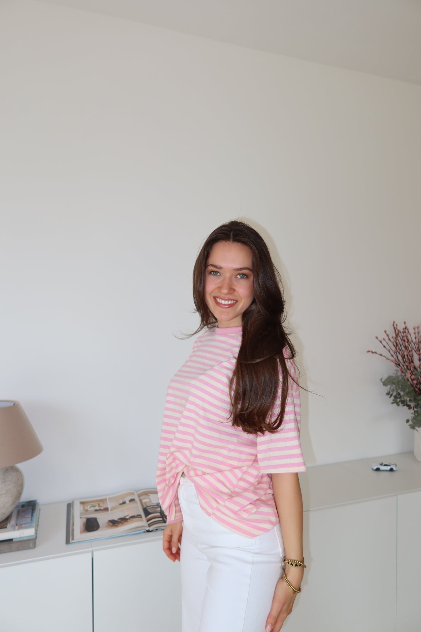 striped oversized t-shirt • Blossom/White