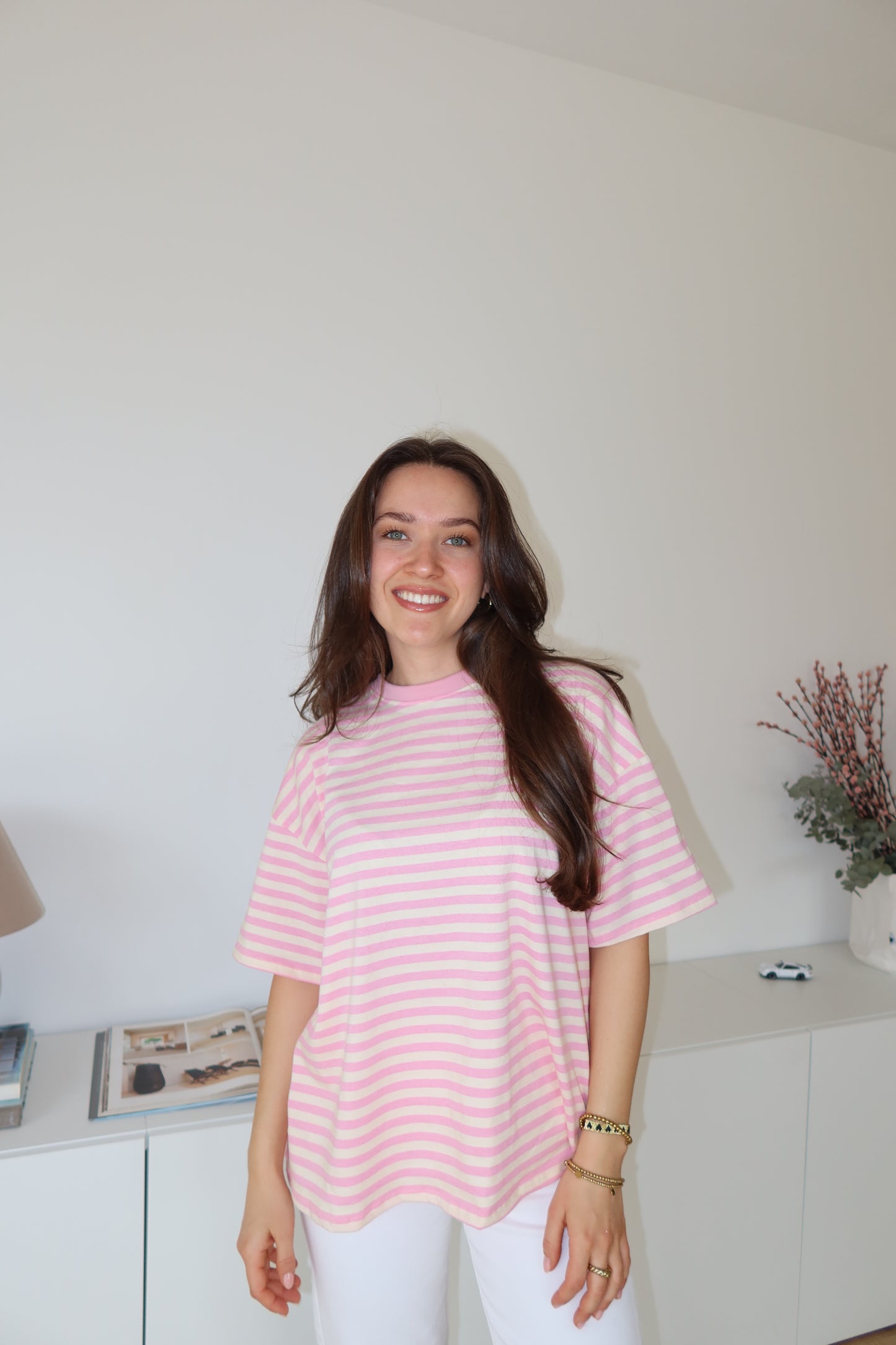 striped oversized t-shirt • Blossom/White
