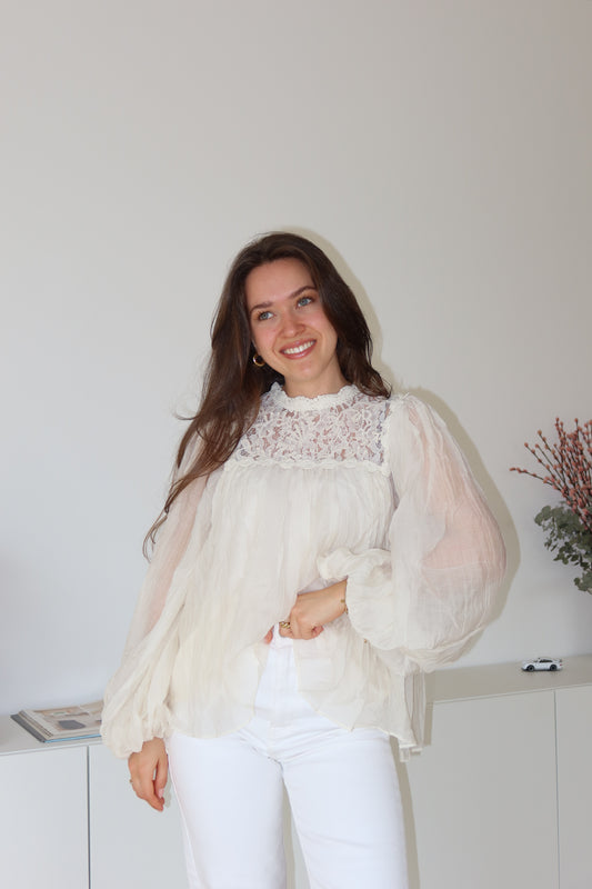 Bluse mit weitem Ballonärmel & Spitze - Cream