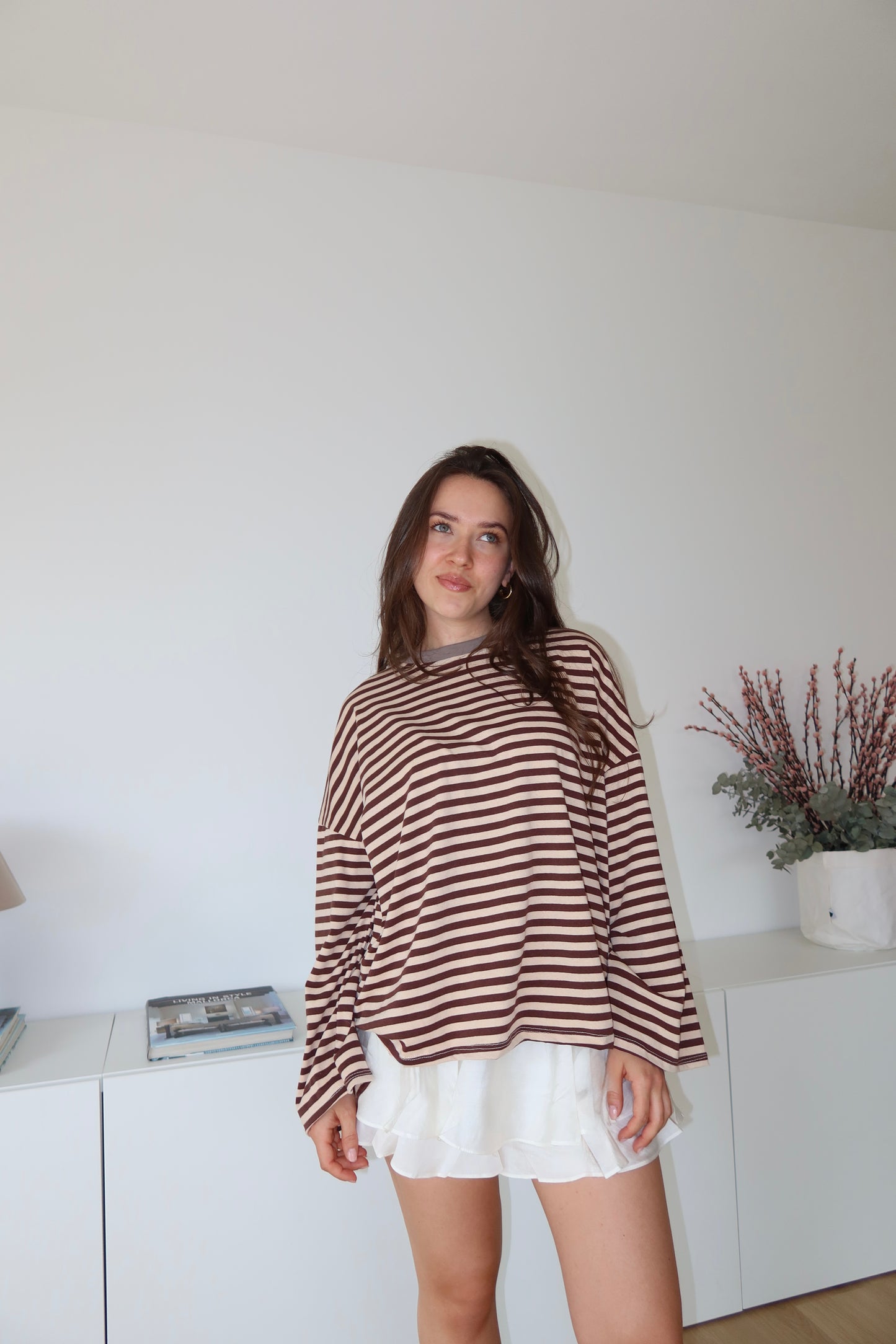 oversized striped long sleeve • Brown