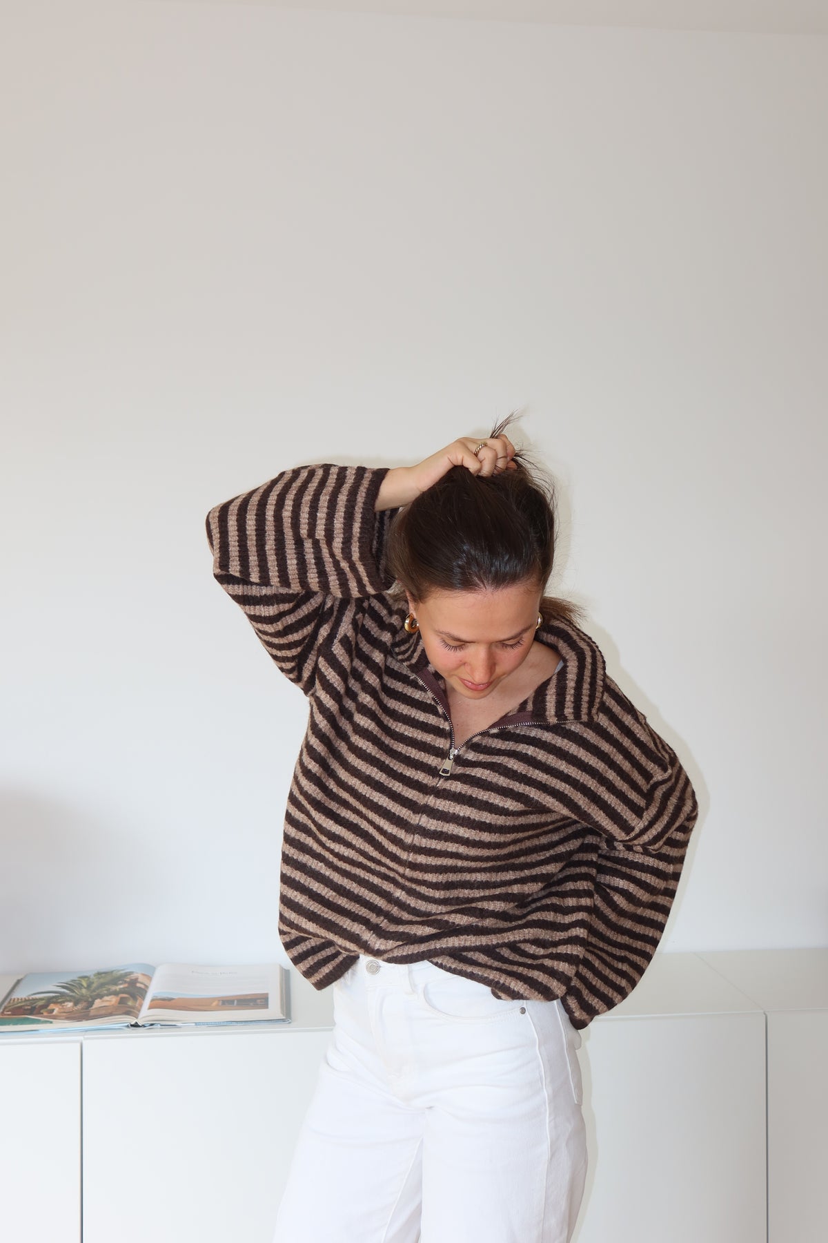 Zip-Cardigan Stripe• Coffee/Taupe