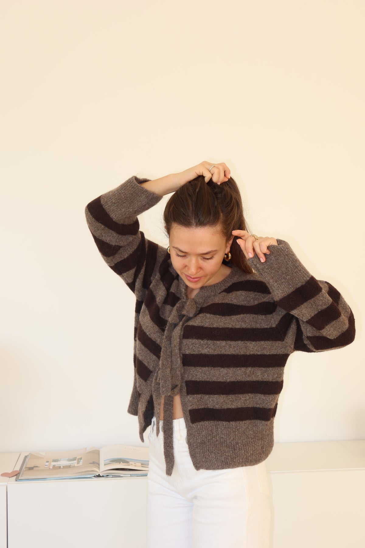 Cardigan Bow stripe • Espresso