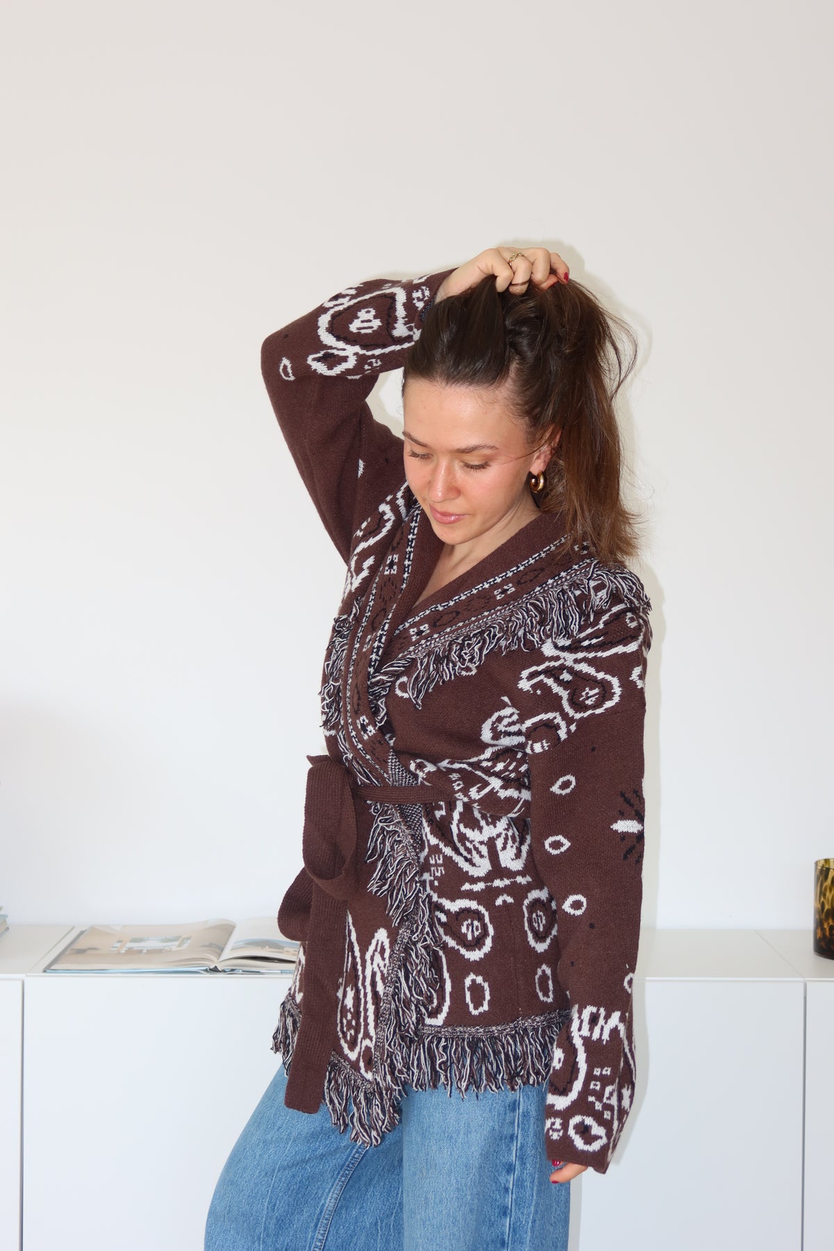 Cardigan Bow Paisley•  Braun